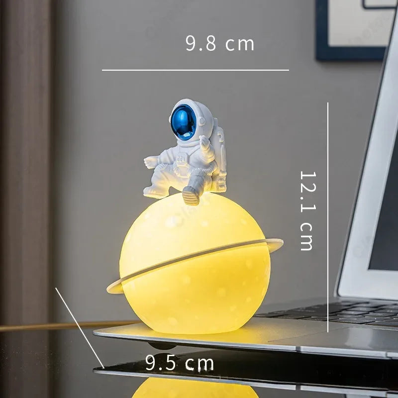Galactic Gentlemen Sun sitter Lamp