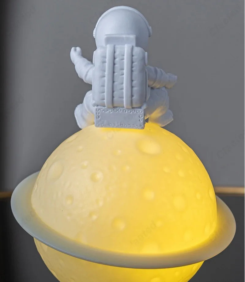 Galactic Gentlemen Sun sitter Lamp